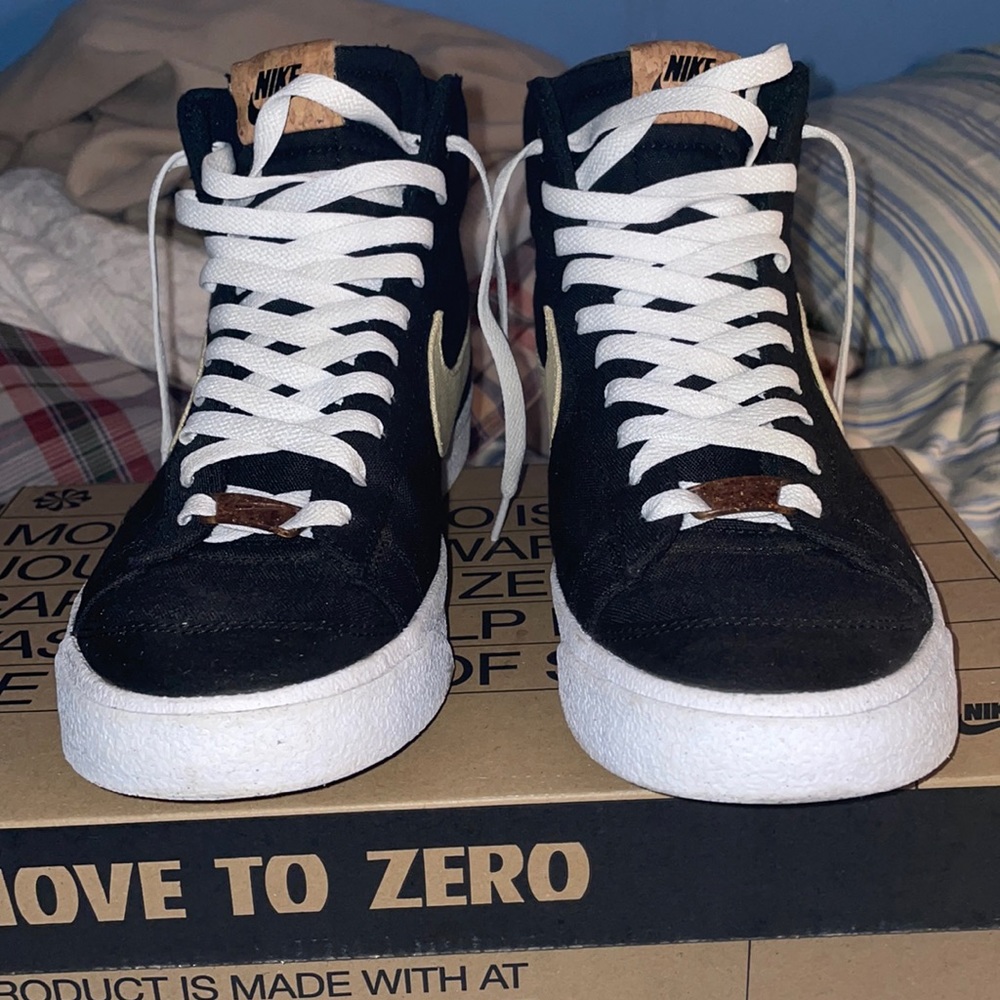 Nike blazers Pomegranate